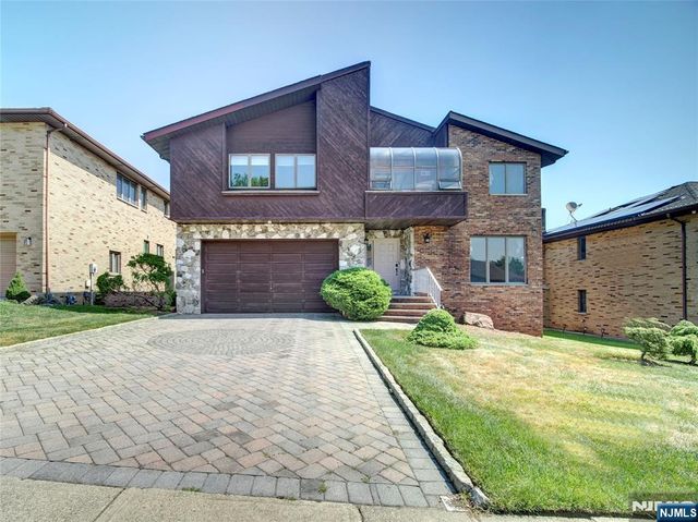 18 Jani, Clifton, NJ 07013