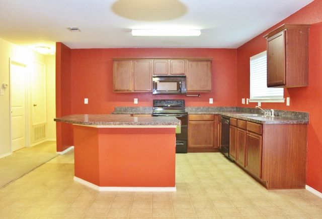 229 Colt Drive, Waxahachie, TX 75165