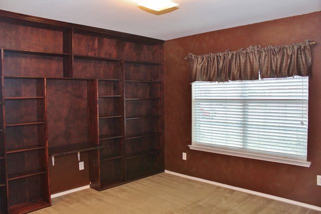 229 Colt Drive, Waxahachie, TX 75165