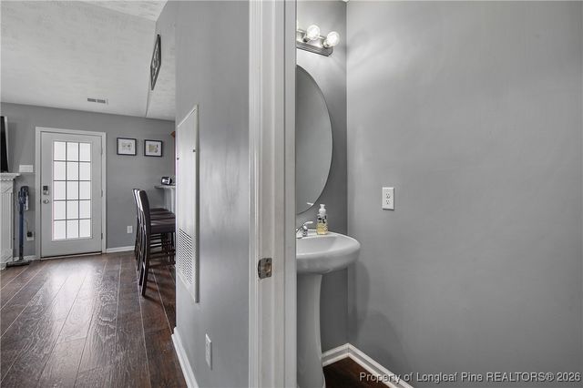 5227 Goshawk Drive, Hope Mills, NC 28348