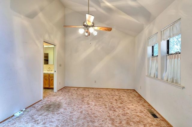 12825 Mierkey Rd, Pine Grove, CA 95665