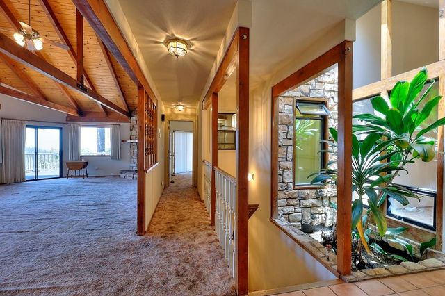 12825 Mierkey Rd, Pine Grove, CA 95665
