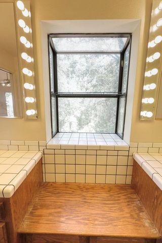 12825 Mierkey Rd, Pine Grove, CA 95665