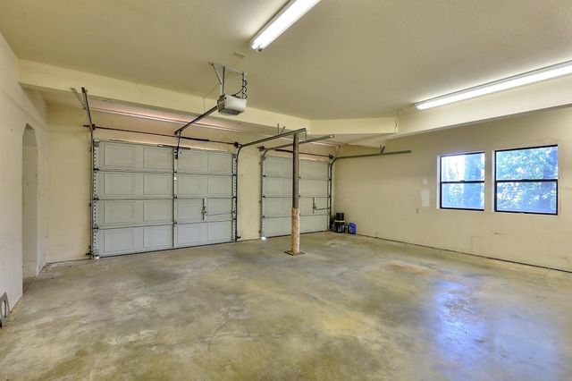 12825 Mierkey Rd, Pine Grove, CA 95665