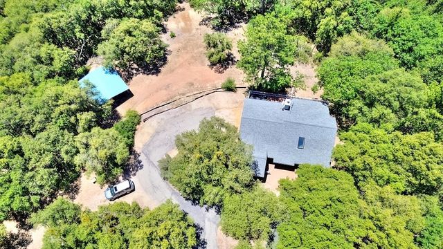 12825 Mierkey Rd, Pine Grove, CA 95665