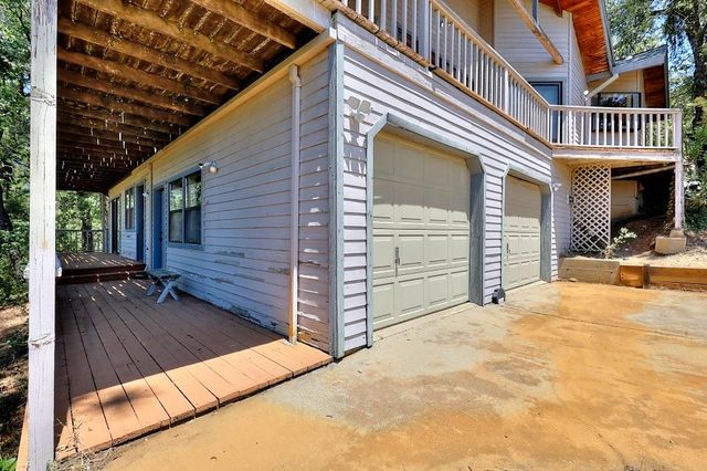 12825 Mierkey Rd, Pine Grove, CA 95665