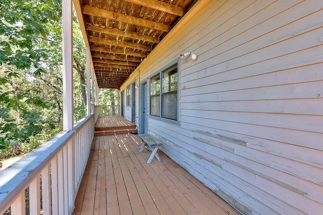 12825 Mierkey Rd, Pine Grove, CA 95665