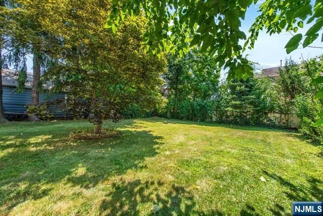 99 Chesapeake Avenue, Par-troy Hills Twp., NJ 07034