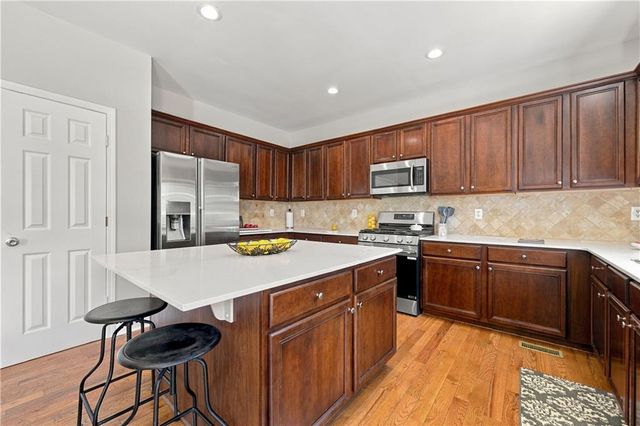6050 Brookmere Lane, Mableton, GA 30126