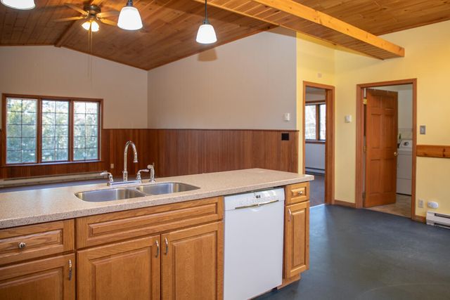 86 Jersey Drive, Lake Placid, NY 12946