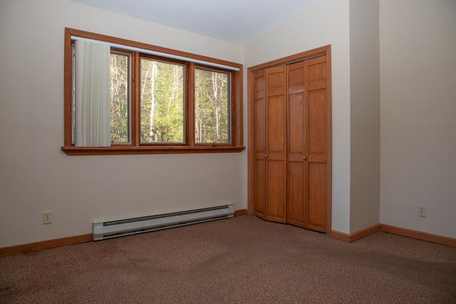 86 Jersey Drive, Lake Placid, NY 12946