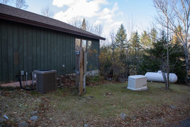 86 Jersey Drive, Lake Placid, NY 12946