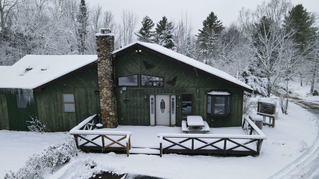 86 Jersey Drive, Lake Placid, NY 12946