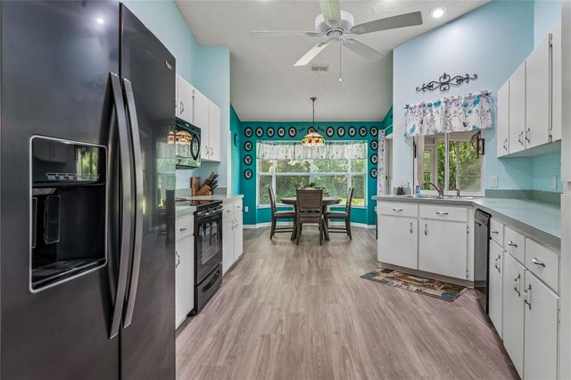 4 SPRUCE PINE COURT N, Homosassa, FL 34446