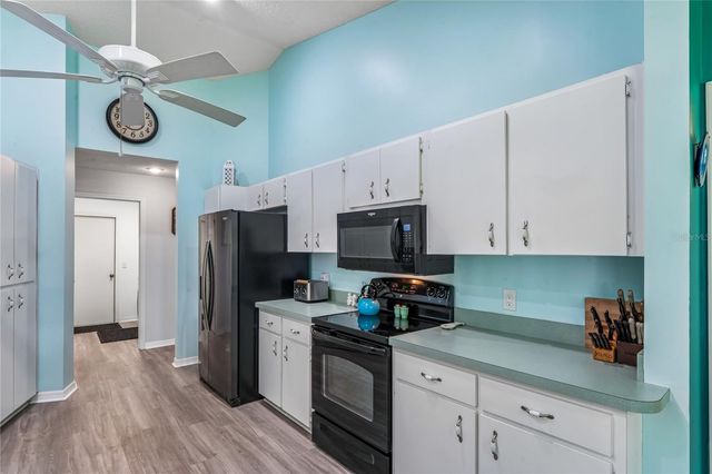 4 SPRUCE PINE COURT N, Homosassa, FL 34446