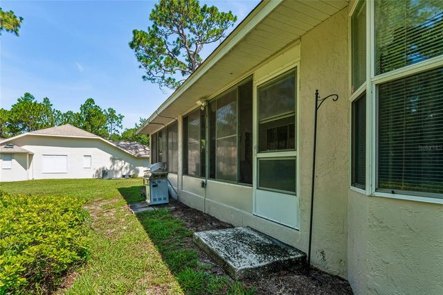 4 SPRUCE PINE COURT N, Homosassa, FL 34446