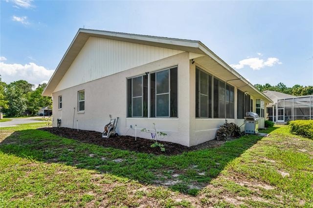 4 SPRUCE PINE COURT N, Homosassa, FL 34446