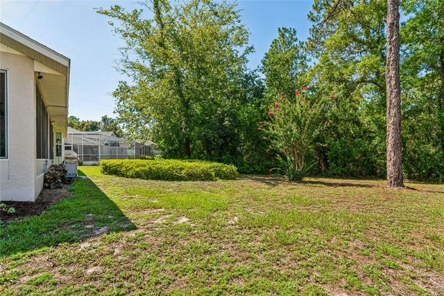 4 SPRUCE PINE COURT N, Homosassa, FL 34446