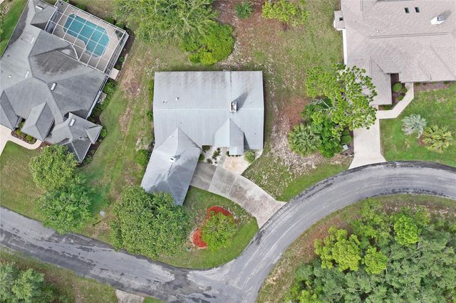 4 SPRUCE PINE COURT N, Homosassa, FL 34446