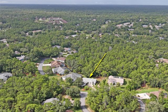 4 SPRUCE PINE COURT N, Homosassa, FL 34446