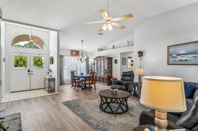 4 SPRUCE PINE COURT N, Homosassa, FL 34446