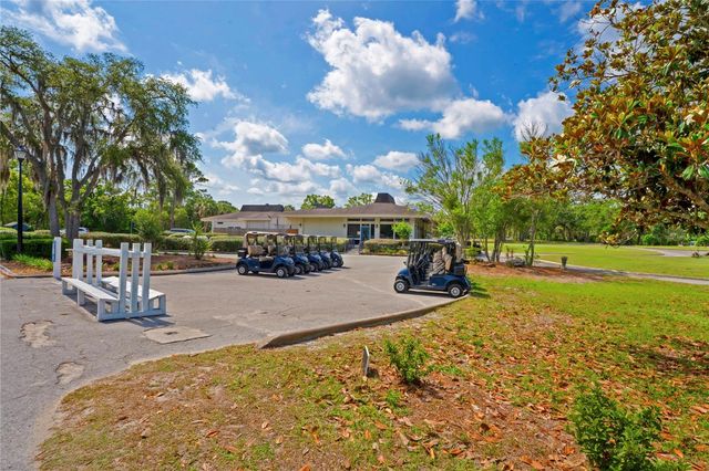 4 SPRUCE PINE COURT N, Homosassa, FL 34446