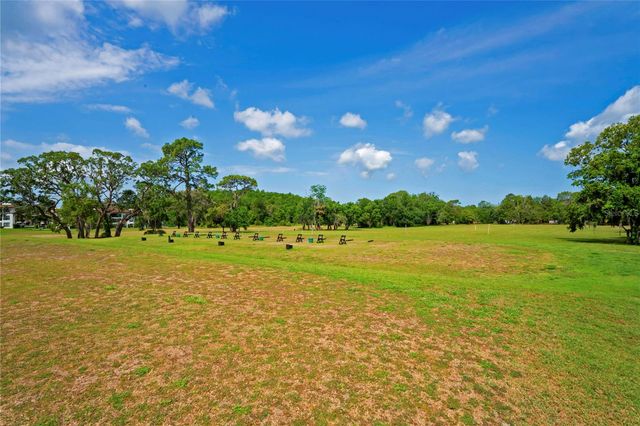 4 SPRUCE PINE COURT N, Homosassa, FL 34446