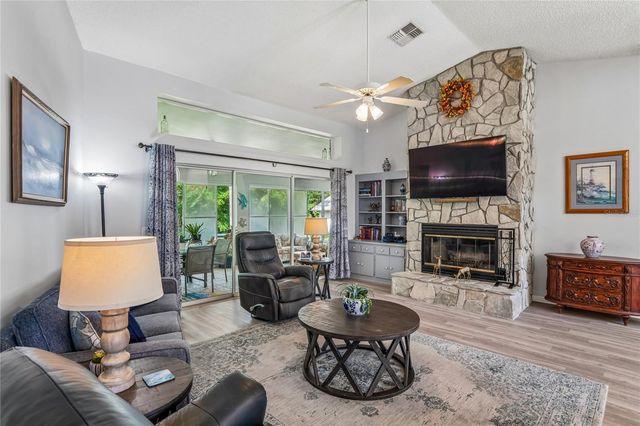 4 SPRUCE PINE COURT N, Homosassa, FL 34446
