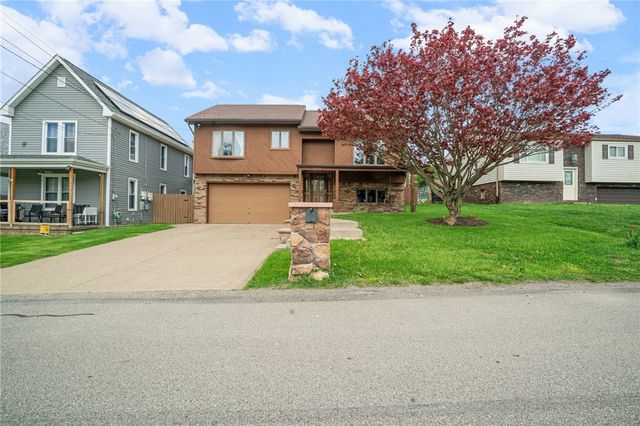 2735 4th St, Monroeville, PA 15146