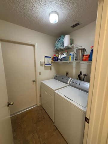 3145 Peachtree Way, Davie, FL 33328