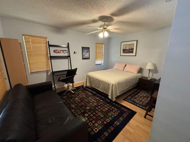 3145 Peachtree Way, Davie, FL 33328