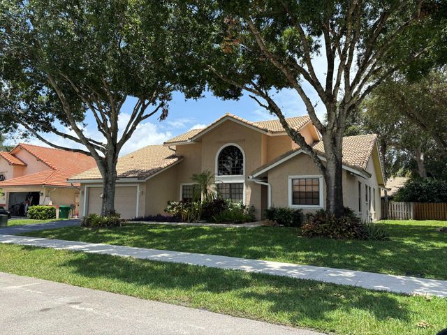 3145 Peachtree Way, Davie, FL 33328