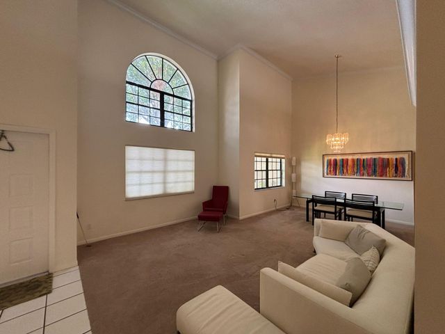 3145 Peachtree Way, Davie, FL 33328