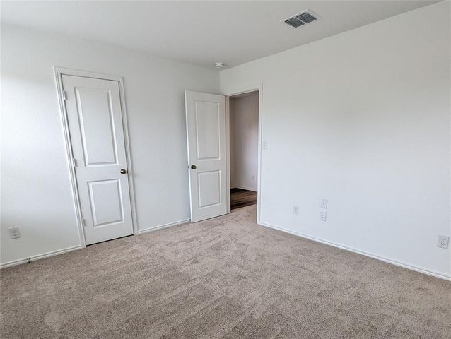 152 Avre LOOP, Kyle, TX 78640