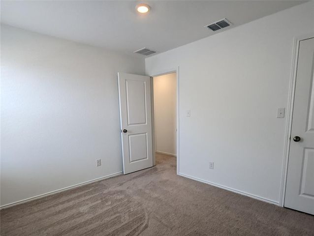 152 Avre LOOP, Kyle, TX 78640