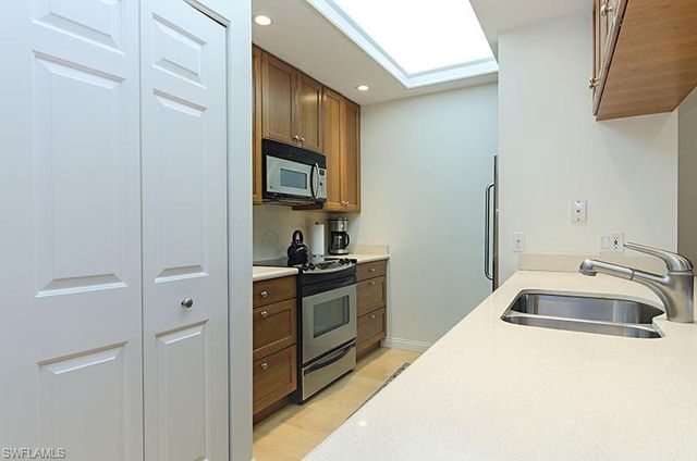 3621 Wild Pines DR # 207, Bonita Springs, FL 34134