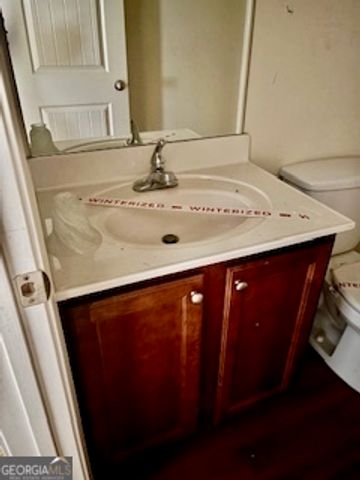 4934 Rapahoe Trail, Atlanta, GA 30349