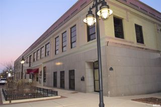 736 SW Washington St # 2C-2, Peoria, IL 61602