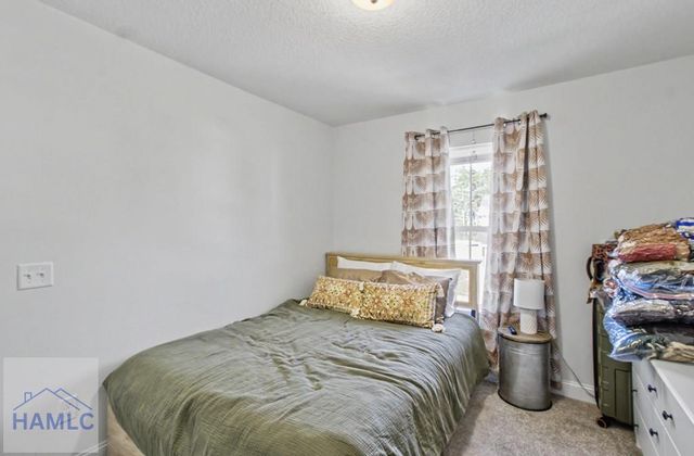 1052 Grayson Avenue, Hinesville, GA 31313