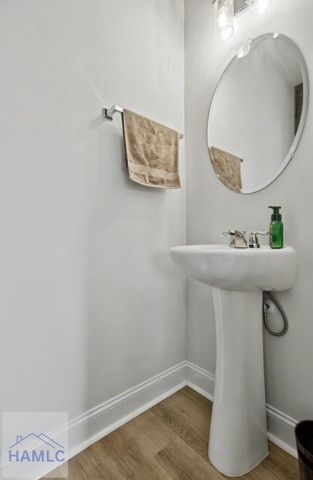 1052 Grayson Avenue, Hinesville, GA 31313