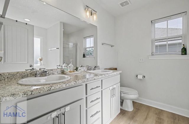 1052 Grayson Avenue, Hinesville, GA 31313