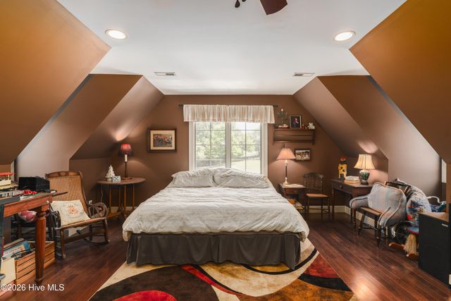 235 Griffin Lake Road, Vass, NC 28394