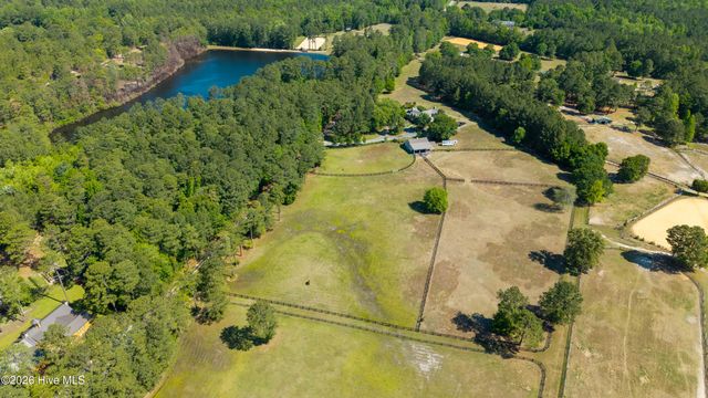235 Griffin Lake Road, Vass, NC 28394