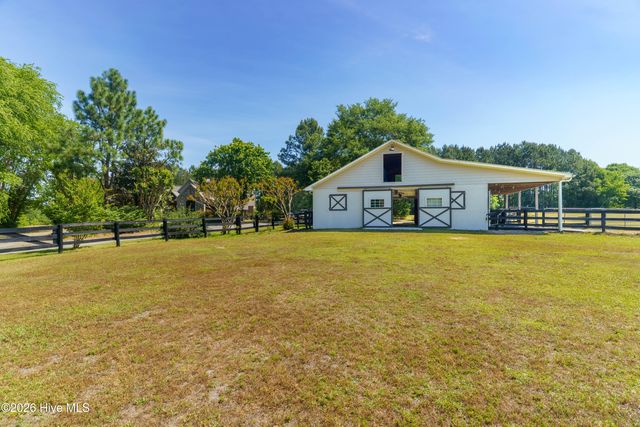 235 Griffin Lake Road, Vass, NC 28394