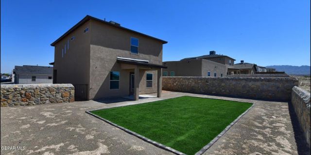 516 LOGWOOD Avenue, Canutillo, TX 79835