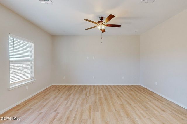 516 LOGWOOD Avenue, Canutillo, TX 79835