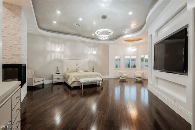 1721 South Tioga Way, Las Vegas, NV 89117