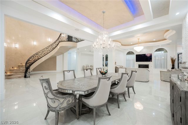 1721 South Tioga Way, Las Vegas, NV 89117