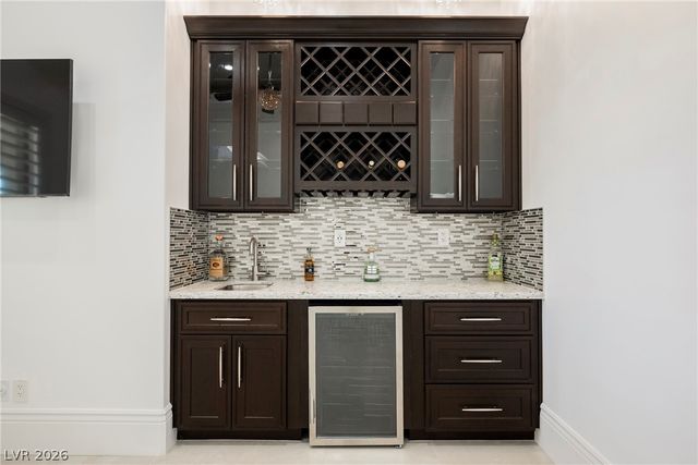 1721 South Tioga Way, Las Vegas, NV 89117