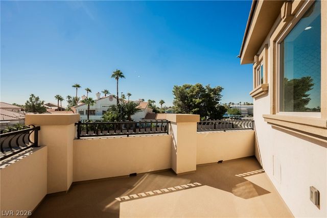 1721 South Tioga Way, Las Vegas, NV 89117